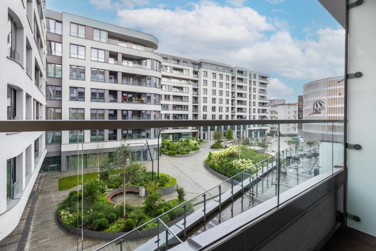 Plac Unii Apartment Gdynia City Centre By Noclegi Renters Exterior photo
